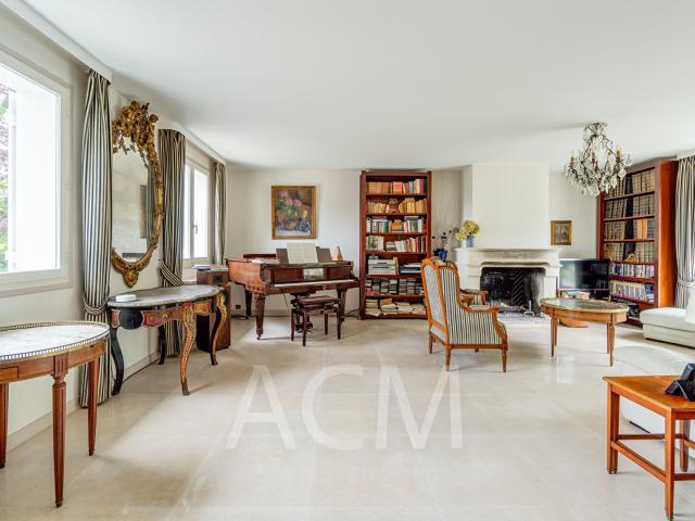 Maison 7 pièces 166 m²