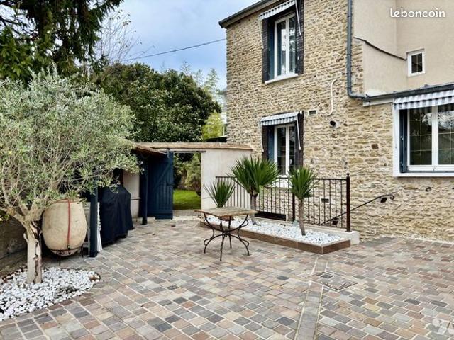Maison 7 pièces 166 m²