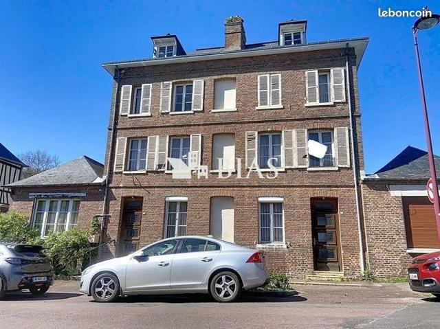 Maison 7 pièces 166 m²