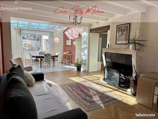 Maison 7 pièces 166 m²