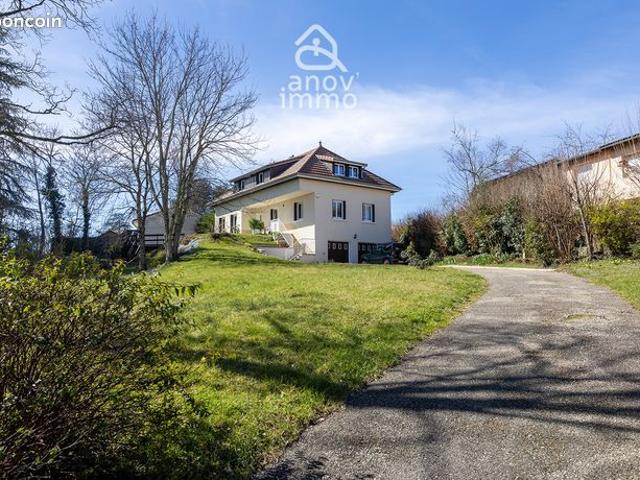 Maison 7 pièces 166 m²