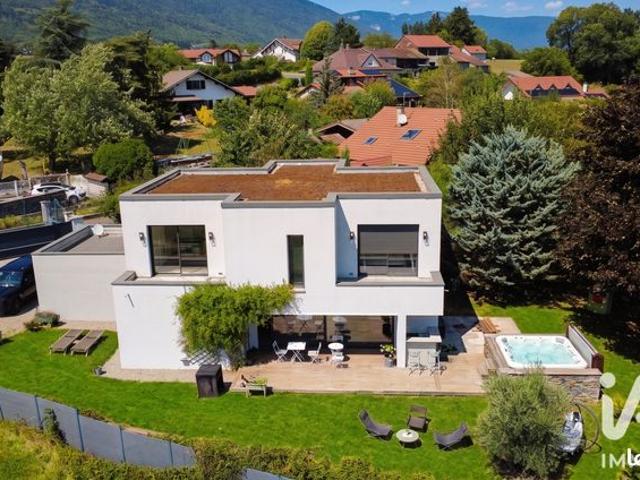 Maison 7 pièces 166 m²