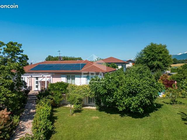 Maison 7 pièces 166 m²