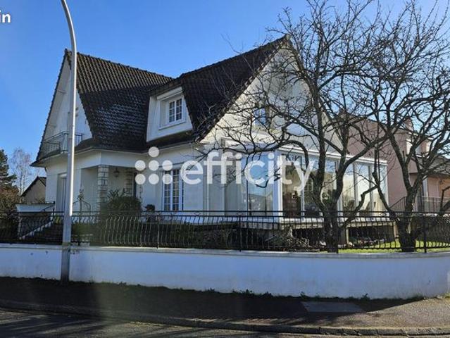 Maison 7 pièces 166 m²