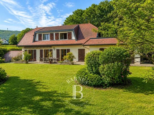 Maison 7 pièces 166 m²