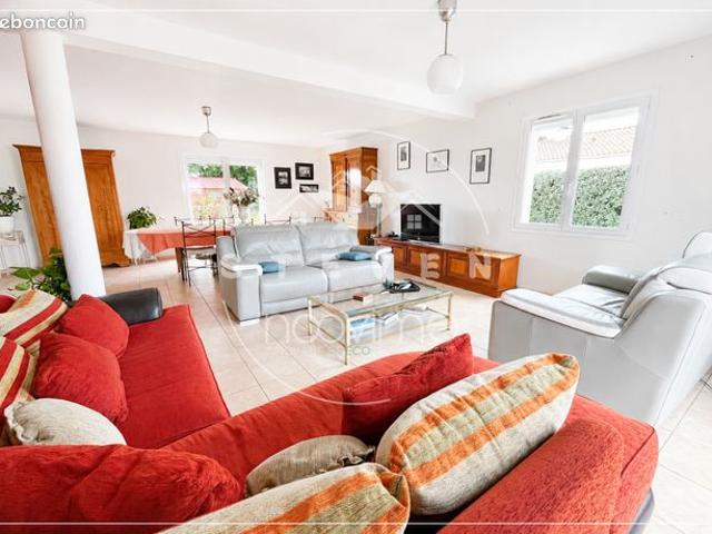 Maison 7 pièces 166 m²