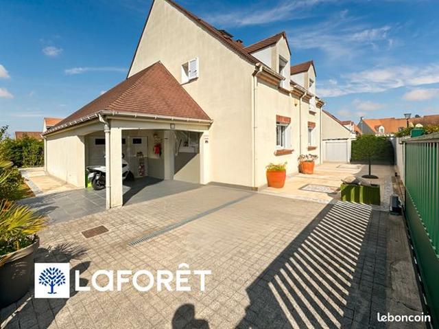 Maison 7 pièces 166 m²