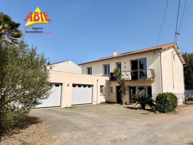 Maison 7 pièces 166 m²