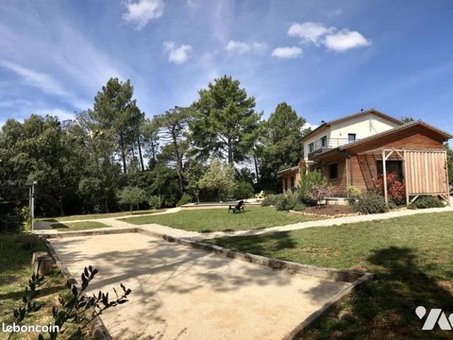Maison 7 pièces 167 m²