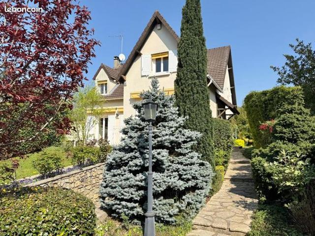 Maison 7 pièces 167 m²