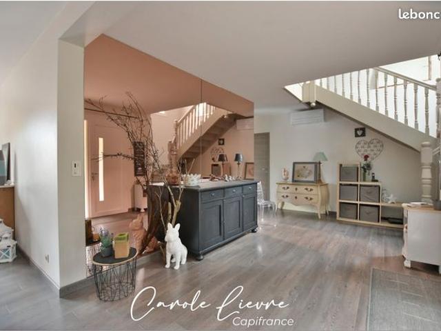 Maison 7 pièces 167 m²