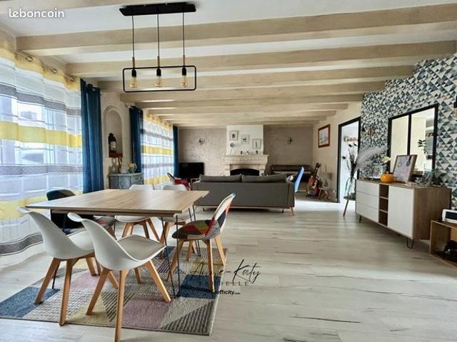 Maison 7 pièces 167 m²