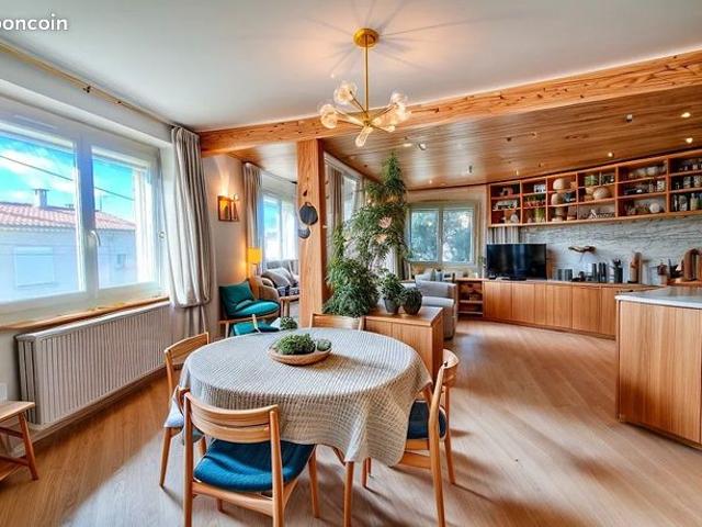 Maison 7 pièces 167 m²