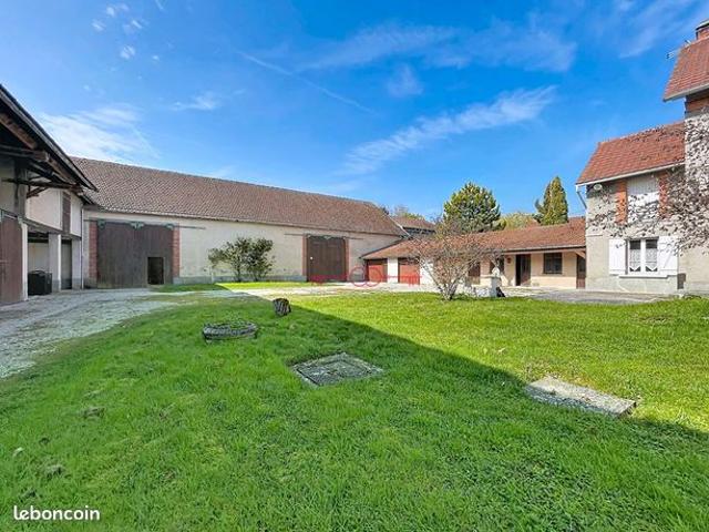 Maison 7 pièces 167 m²
