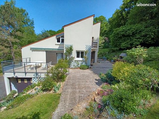 Maison 7 pièces 167 m²