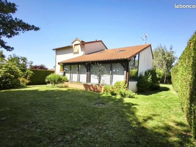 Maison 7 pièces 167 m²