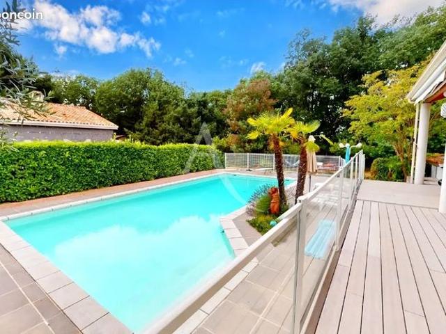 Maison 7 pièces 168 m²
