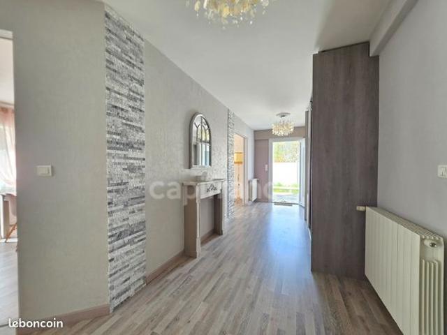 Maison 7 pièces 187 m²