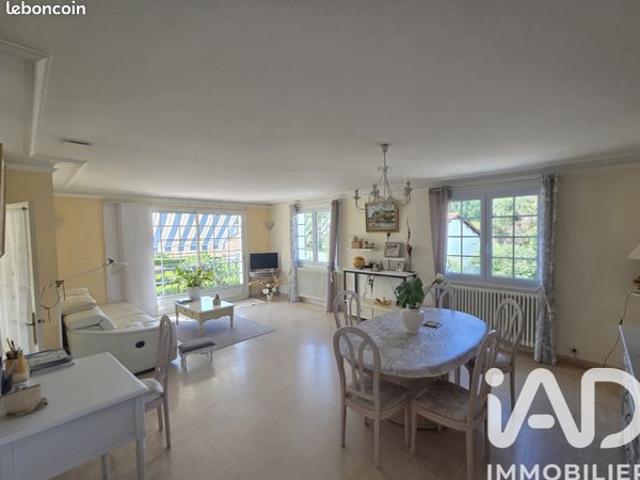 Maison 7 pièces 168 m²