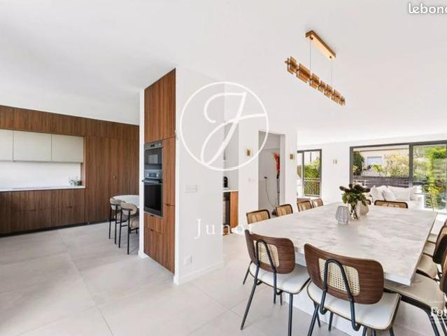 Maison 7 pièces 168 m²