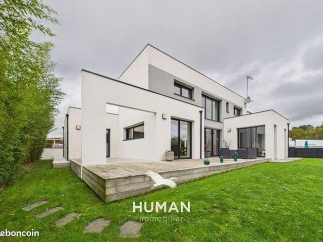 Maison 7 pièces 168 m²