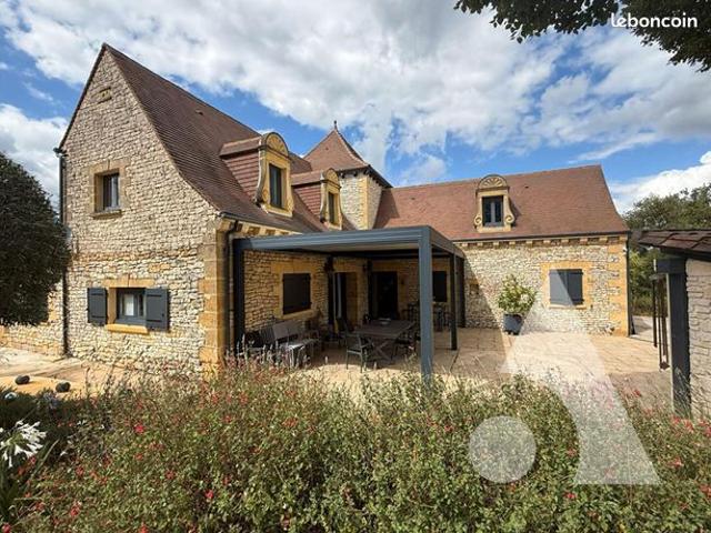 Maison 7 pièces 168 m²