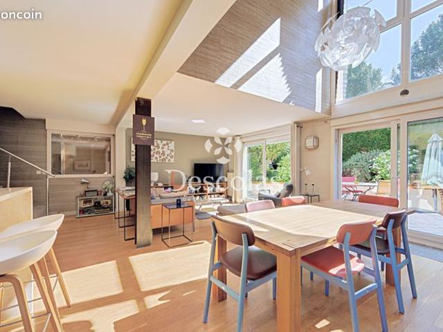 Maison 7 pièces 168 m²