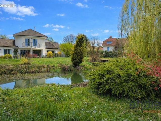 Maison 7 pièces 168 m²