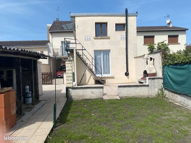 Maison 7 pièces 168 m²