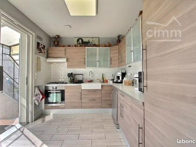 Maison 7 pièces 168 m²