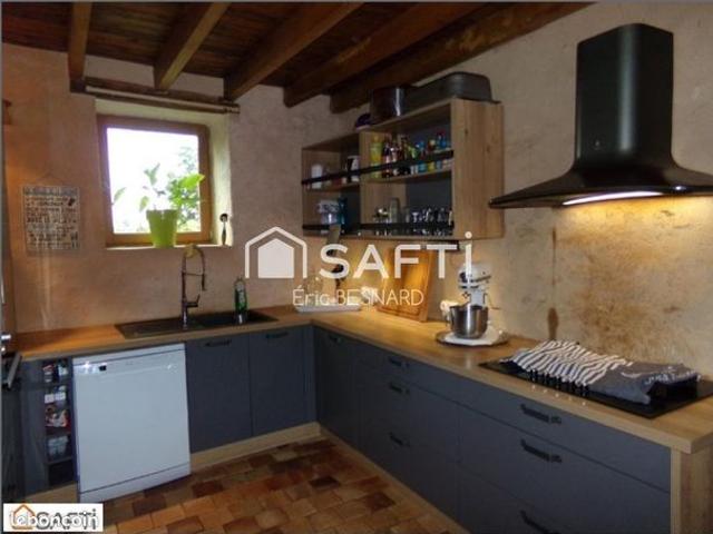 Maison 7 pièces 168 m²