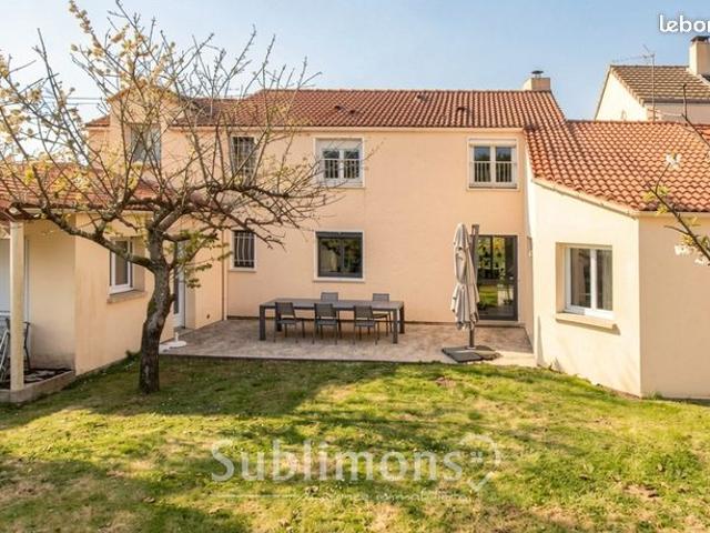 Maison 7 pièces 169 m²