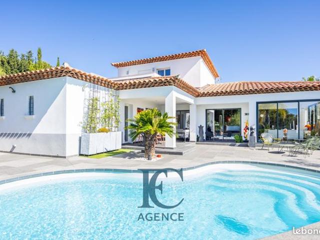 Maison 7 pièces 169 m²