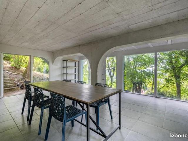 Maison 7 pièces 169 m²