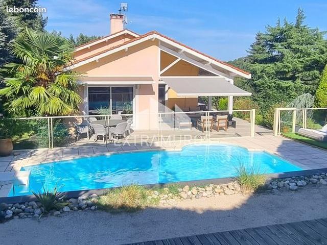 Maison 7 pièces 169 m²