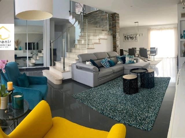 Maison 7 pièces 169 m²