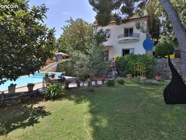 Maison 7 pièces 169 m²