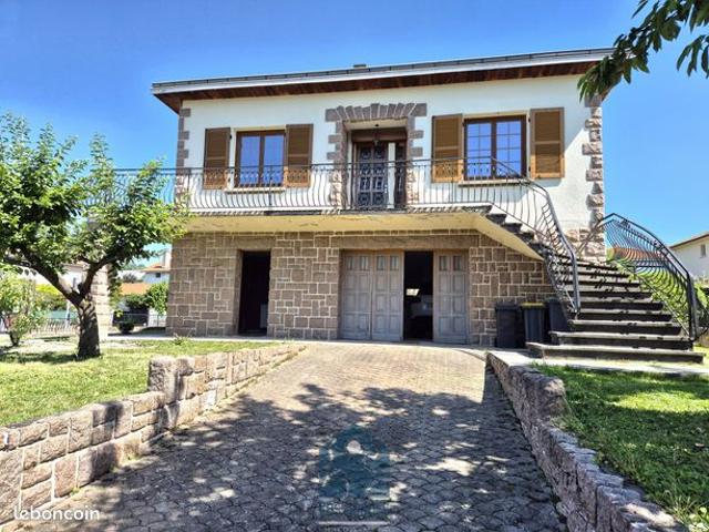 Maison 7 pièces 160 m²