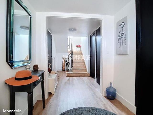 Maison 7 pièces 160 m²