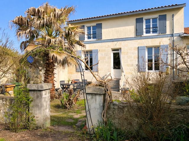 Maison 7 pièces 160 m²