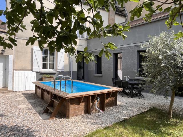 Maison 7 pièces 160 m²