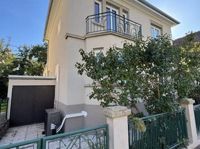 Maison 7 pièces 160 m²