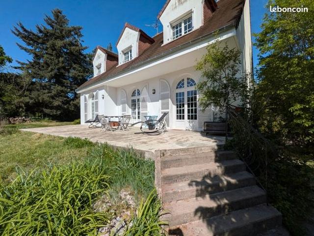 Maison 7 pièces 160 m²