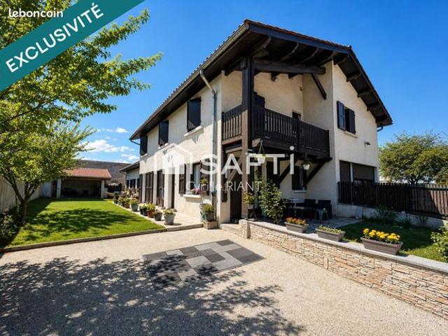 Maison 7 pièces 160 m²