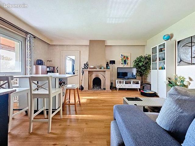 Maison 7 pièces 160 m²
