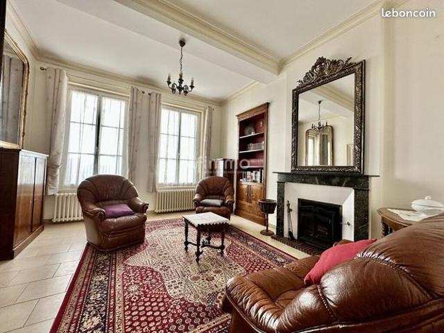 Maison 7 pièces 160 m²
