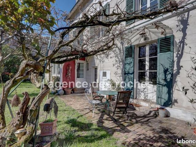 Maison 7 pièces 160 m²