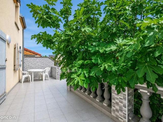 Maison 7 pièces 160 m²