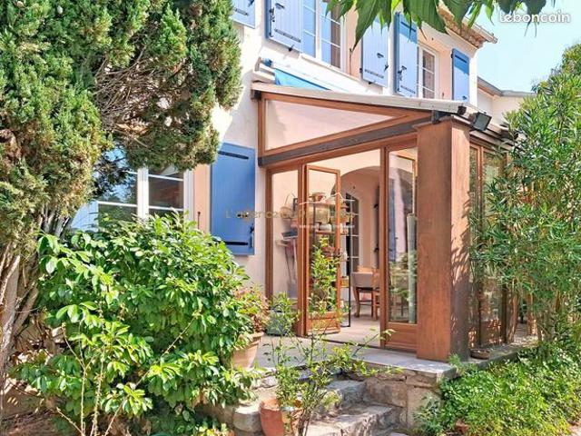 Maison 7 pièces 160 m²