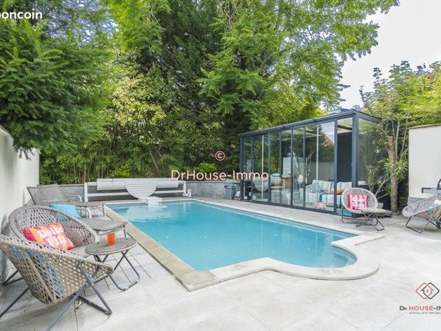 Maison 7 pièces 160 m²